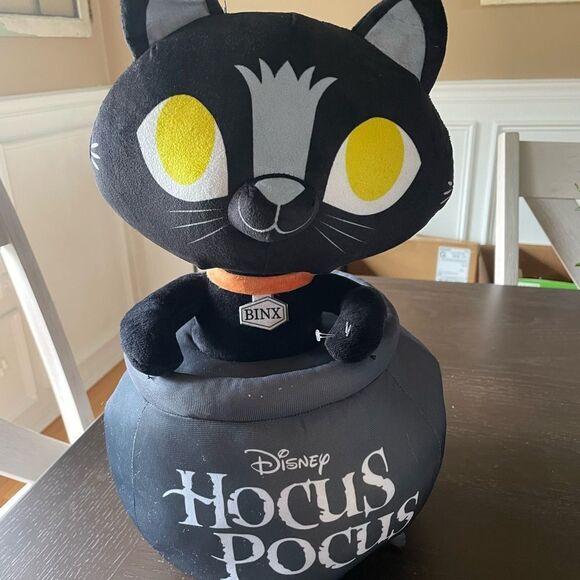 Disney Huge Hocus Pocus Brix Cat in a Cauldron Plush Hocus Pocus Decor - Picture 12 of 13